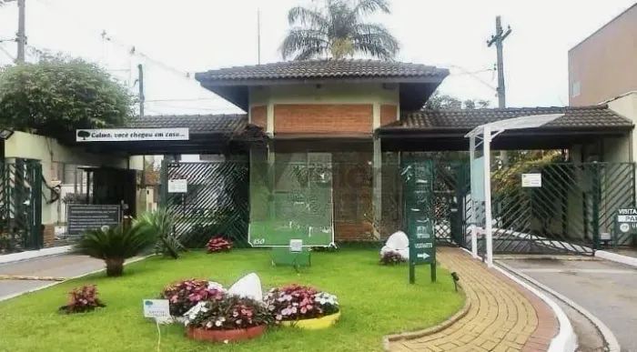 Casa à venda em Valinhos, Roncáglia, com 4 quartos, com 219.58 m², São Joaquim - Valinhos