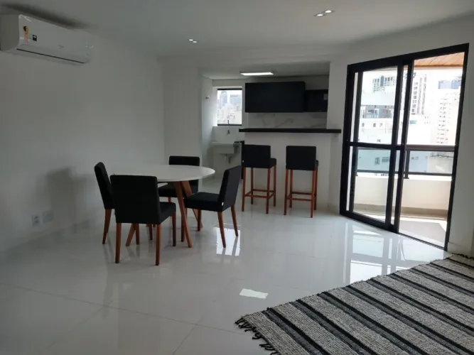 Cobertura nos Jardins com 110m² à venda, com 02 dormitórios, 01 suíte, 03 vagas, vista pre