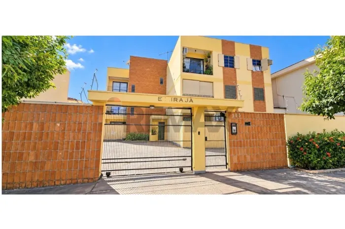 Apartamento à Venda no bairro Jardim Irajá em Ribeirão Preto