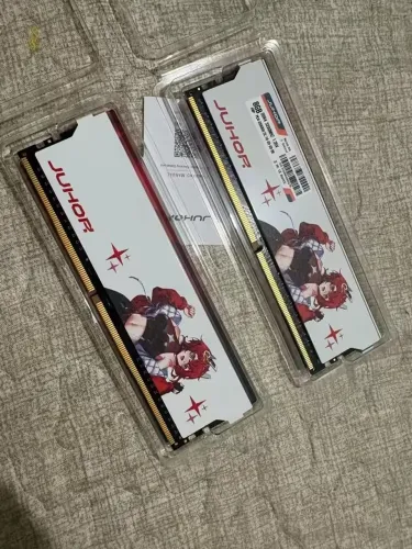 Memória RAM JUHOR DDR4 2x8GB 3200MHz CL16 para Desktop (16GB) NOVA
