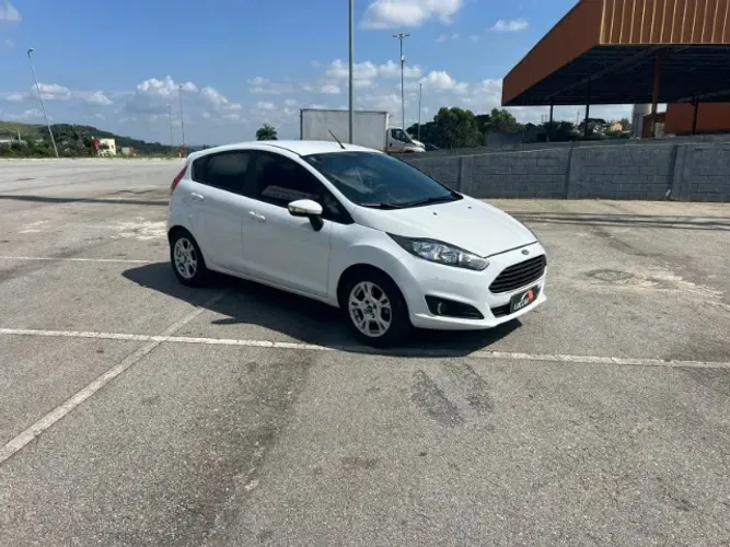 Ford Fiesta 1.6 16V Flex Mec. 5P 2016