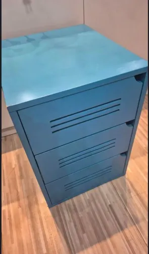 Gaveteiro azul turquesa