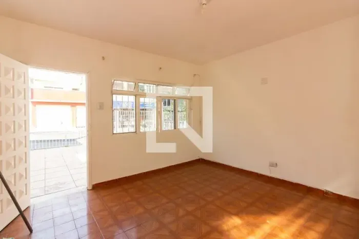 Casa à Venda - Vila Yara, 5 Quartos, 300 m2