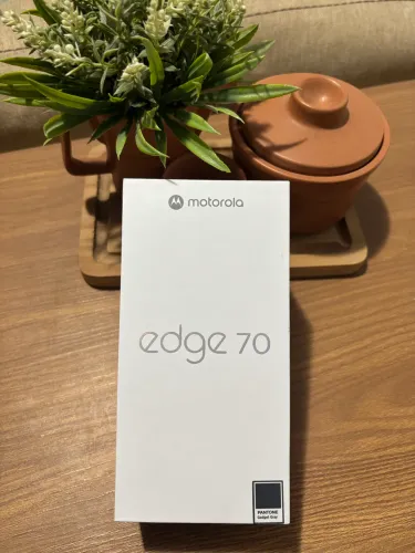 Moto Edge 70 5G 8Gb 256Gb Gadget Grey Lacrado c/ NF e Garantia