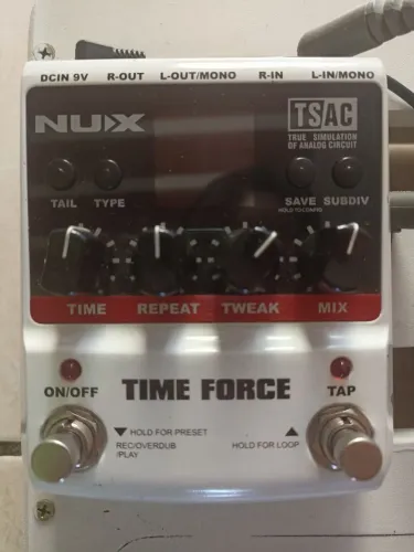 Pedal de delay nux time force 