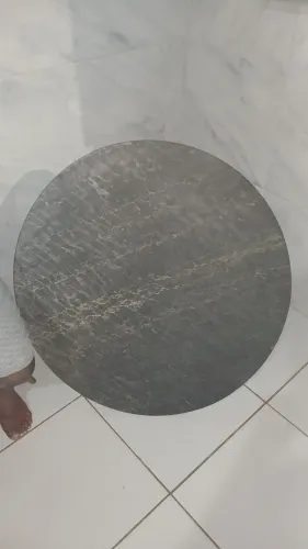 Mesa de mármore