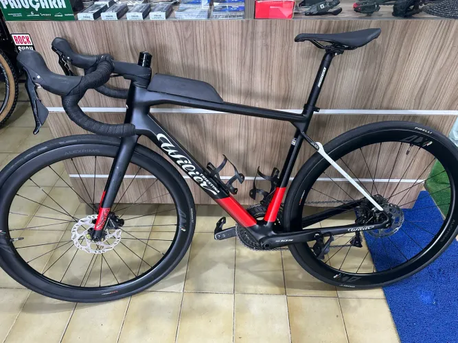  Vendo bike Wilier Triestina - Speed em Carbono - Shimano 105 - Disc