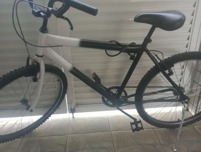 .Bicicleta aro 26 à venda Faço a entrega dela 