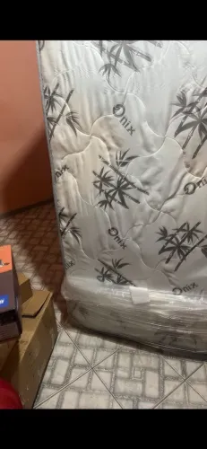 Cama de solteiro
