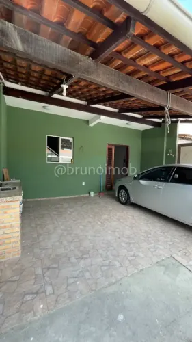 Casa duplex com 5 quartos, 4 suítes, lavabo, 2 vagas na Maraponga