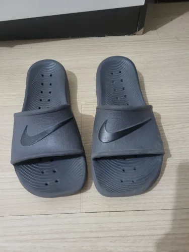 Chinelo Nike