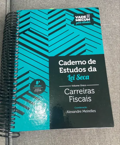 Livro Caderno de Estudos Lei Seca Carreiras Fiscais Alexandre Meirelles. 8a edição.
