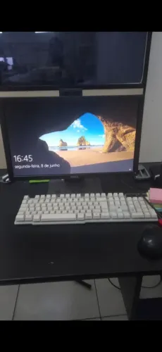 Computador vendo ou troco, aceito propostas.