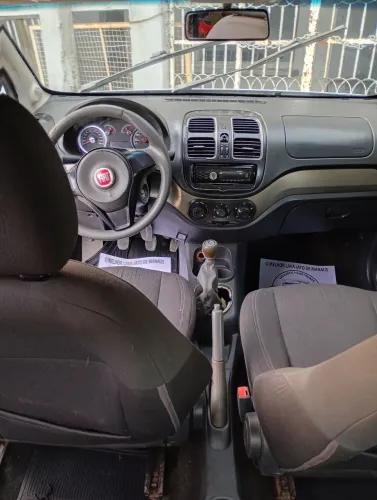 Fiat Grand Siena Tetrafuel 1.4 EVO F. Flex 8V 2013