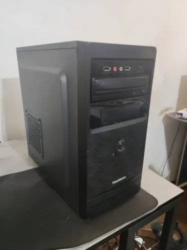 PC com Placa de Vídeo GT 1030 + i5 / 8GB RAM - Ótimo para jogos leves