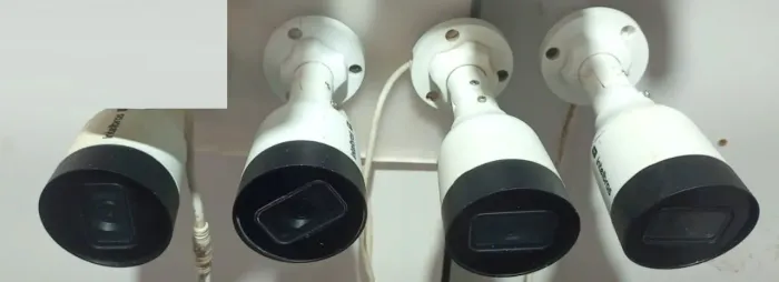 Cameras iP Bullet intelbras (NÃO É WI FI)