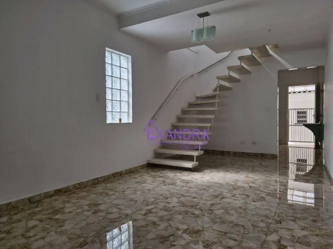Sobrado com 2 dormitórios para alugar, 105 m² por R$ 2.844,65/mês - Vila Moraes - São Paul