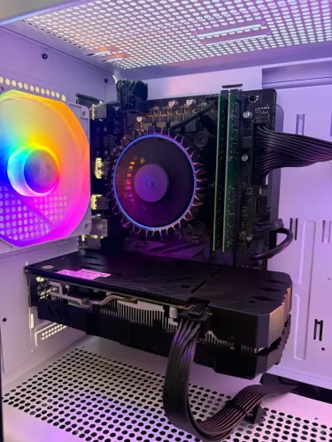 Pc Gamer White Intel i5 12400 (décima segunda geração)