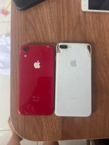 IPHONE XR E IPHONE 8 PLUS
