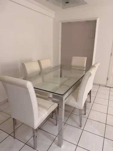 Mesa de jantar 