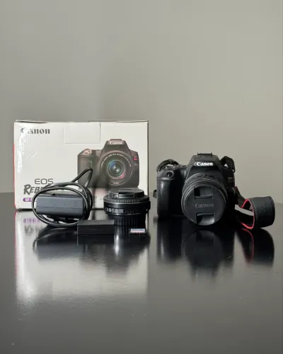 Canon SL3 + 2 Lentes + Cartão 32GB - Excelente Estado Único Dono - Caixa Original