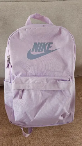 mochila nike lilás usada apenas uma vez