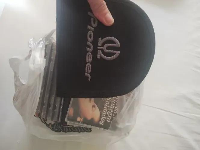 CDs e DVDs Antigos