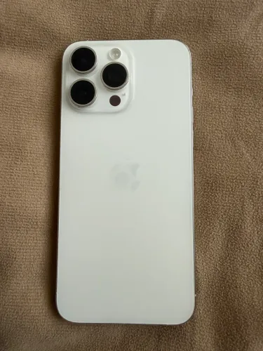 ? iPhone 15 Pro Max 256GB ? Titânio Branco ? Excelente Estado