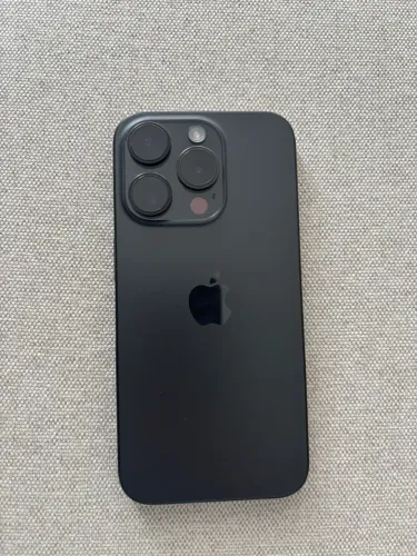iPhone 15 Pro 256 GB + Capa Mag