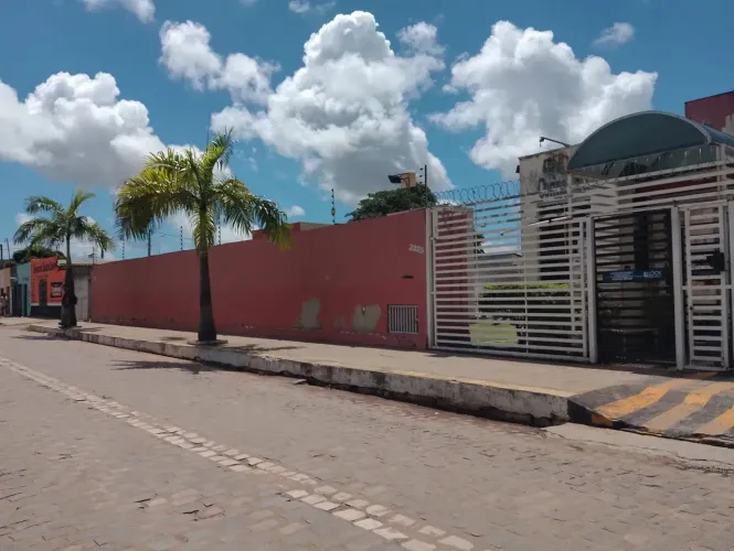 Oferta!! Apartamento 2/4 Suite No Cond. Corina Lúcia - Planalto