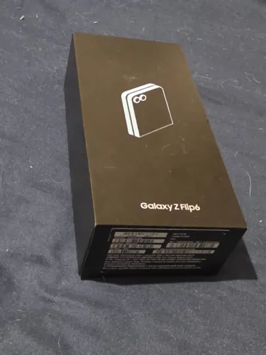 VENDO GALAXY Z FLIP6 512 GB NOVO E LACRADO