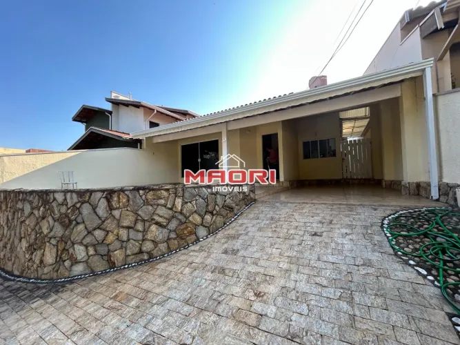 Casa à venda no Condomínio Mirante do Lenheiro em Valinhos