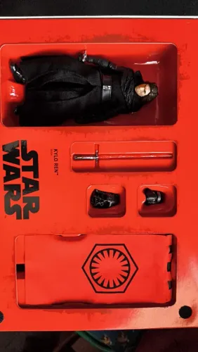 Star Wars Black Séries Kylo Ren