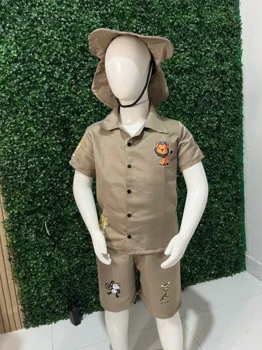 Aluguel de fantasia infantil- Tema Safari