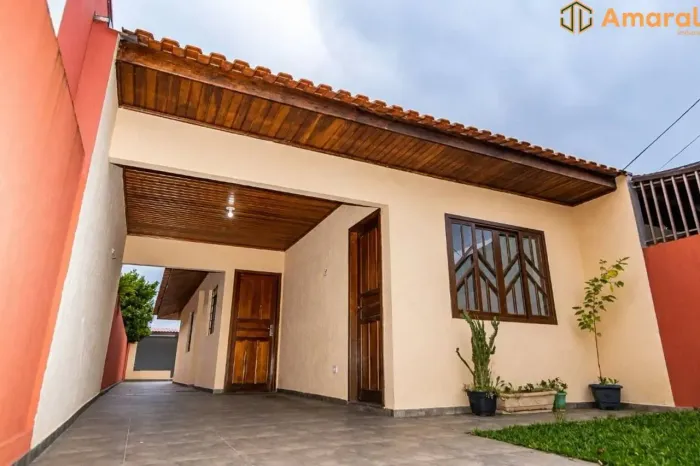 Casa com 2 dormitórios para alugar, 90 m² por R$ 3.000/mês + Taxas