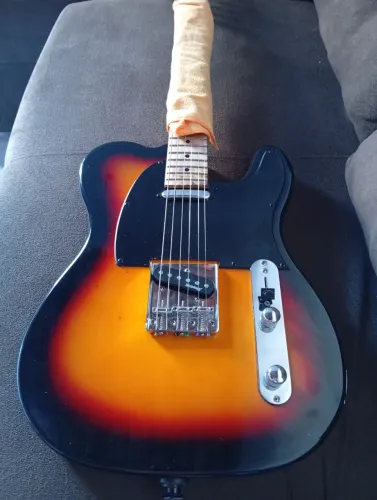 Guitarra STRIMBERG TC-120S