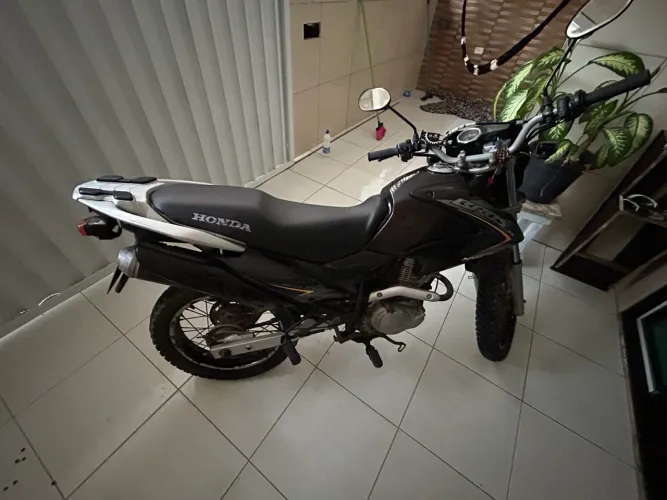 Moto para venda ou troca por carro