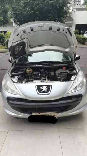 Peugeot 207 Sedan Passion XR 1.4 Flex 8V 4P 2013