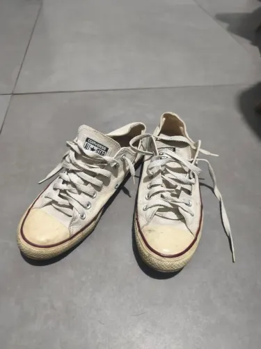 Vendo Tênis All star pouco usado