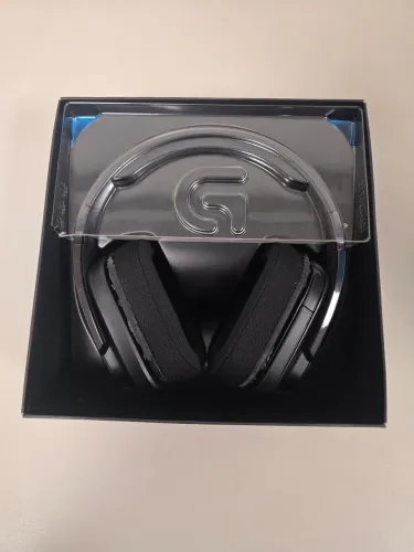 Logitech G933