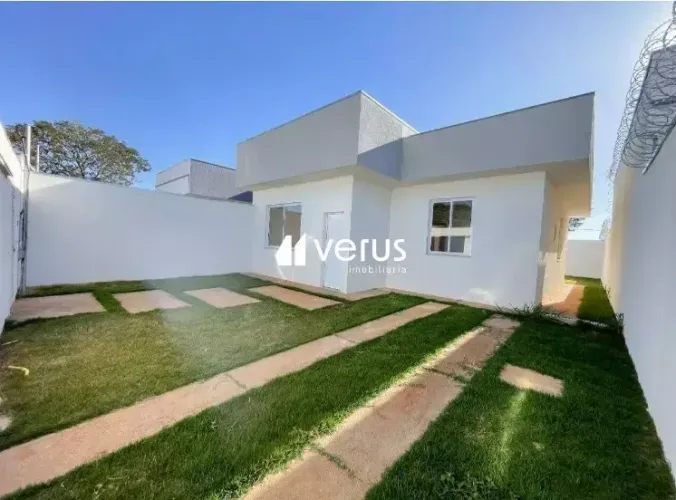 Casa à venda, 2 quartos, 3 vagas, RESIDENCIAL FRUTA DO CONDE - Uberlândia/MG