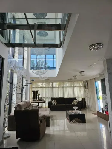 Montenegro Boulevard, porteira fechada, 4 suites, 6 vagas de garagem