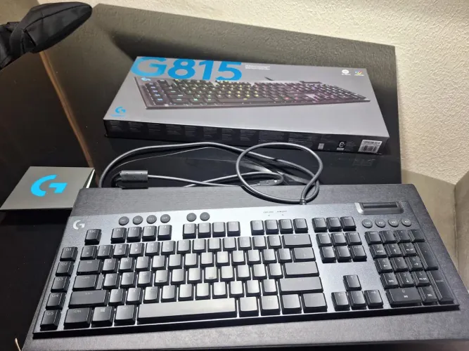 Teclado gamer logitech g815 rgb lightsync