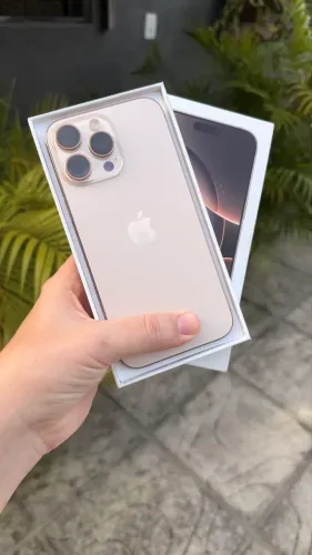 iPhone 16 Pro Max 256gb Desert Titanium