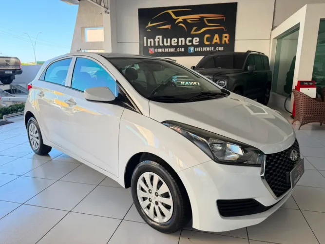 Hyundai HB20 Unique 1.0 Flex 12V Mec. 2019