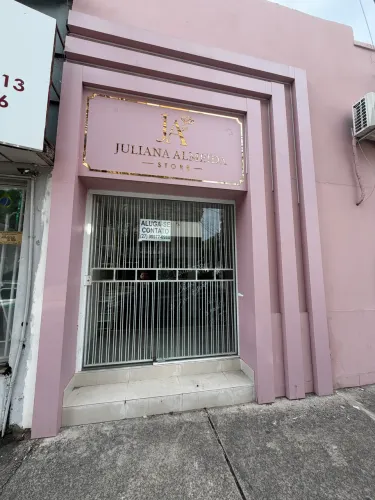 Estrutura para frente de loja com led 