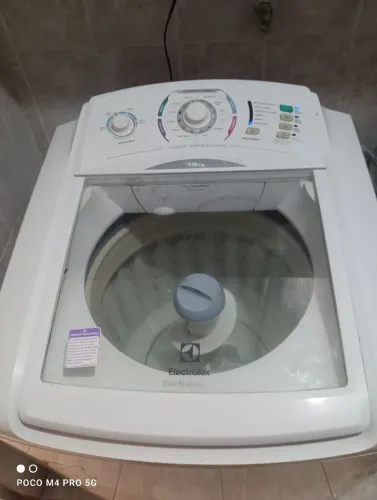 Linda Máquina de lavar 12KG Electrolux. SEM DEFEITOS!