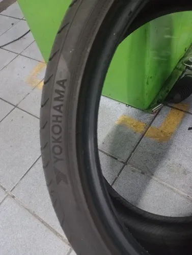 Pneu 275/30 R20 ( 97y)