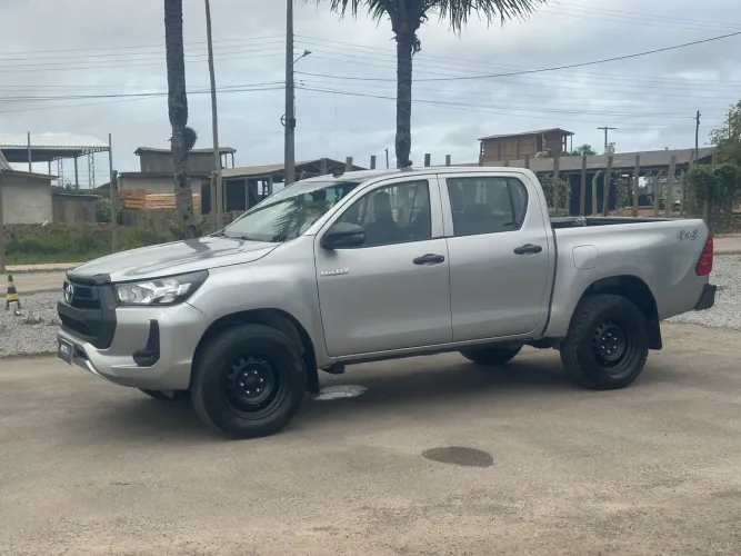 Toyota Hilux CD 4X4 2.8 Diesel Mec. 2021