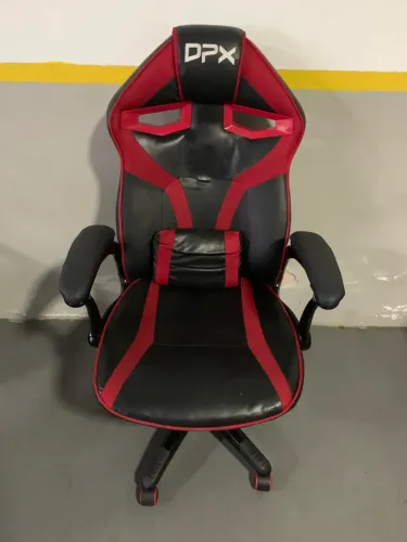 Cadeira Gamer Preta & Vermelha